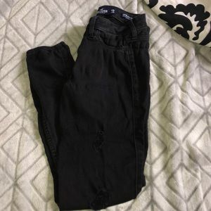 Hollister jeans